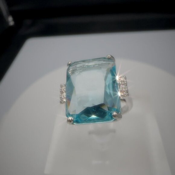 Aquamarine CZ Silver Tone Cocktail Ring Size 6-10 - Picture 3 of 11